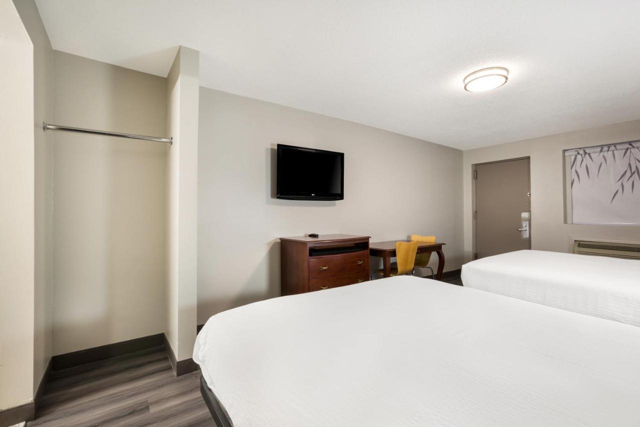 Red Carpet Inn Edison Ngoại thất bức ảnh